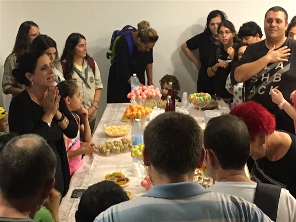 הרמת כוסית קהילתית ראש השנה 2017